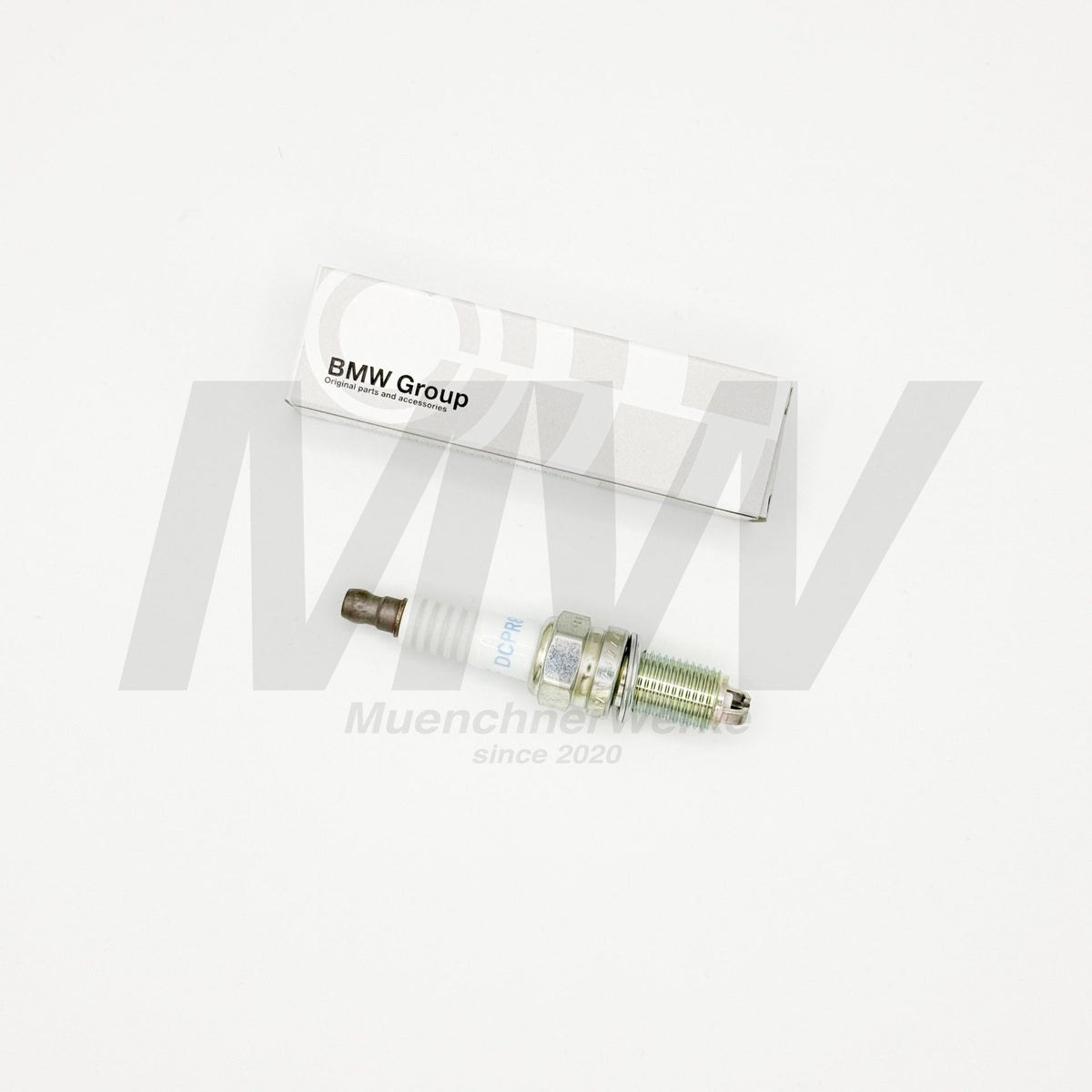 OEM BMW Zündkerze NGK DCPR8EKP passend für BMW E46 M3, Z3 M, E85 & E86 Z4 M – 12120022902