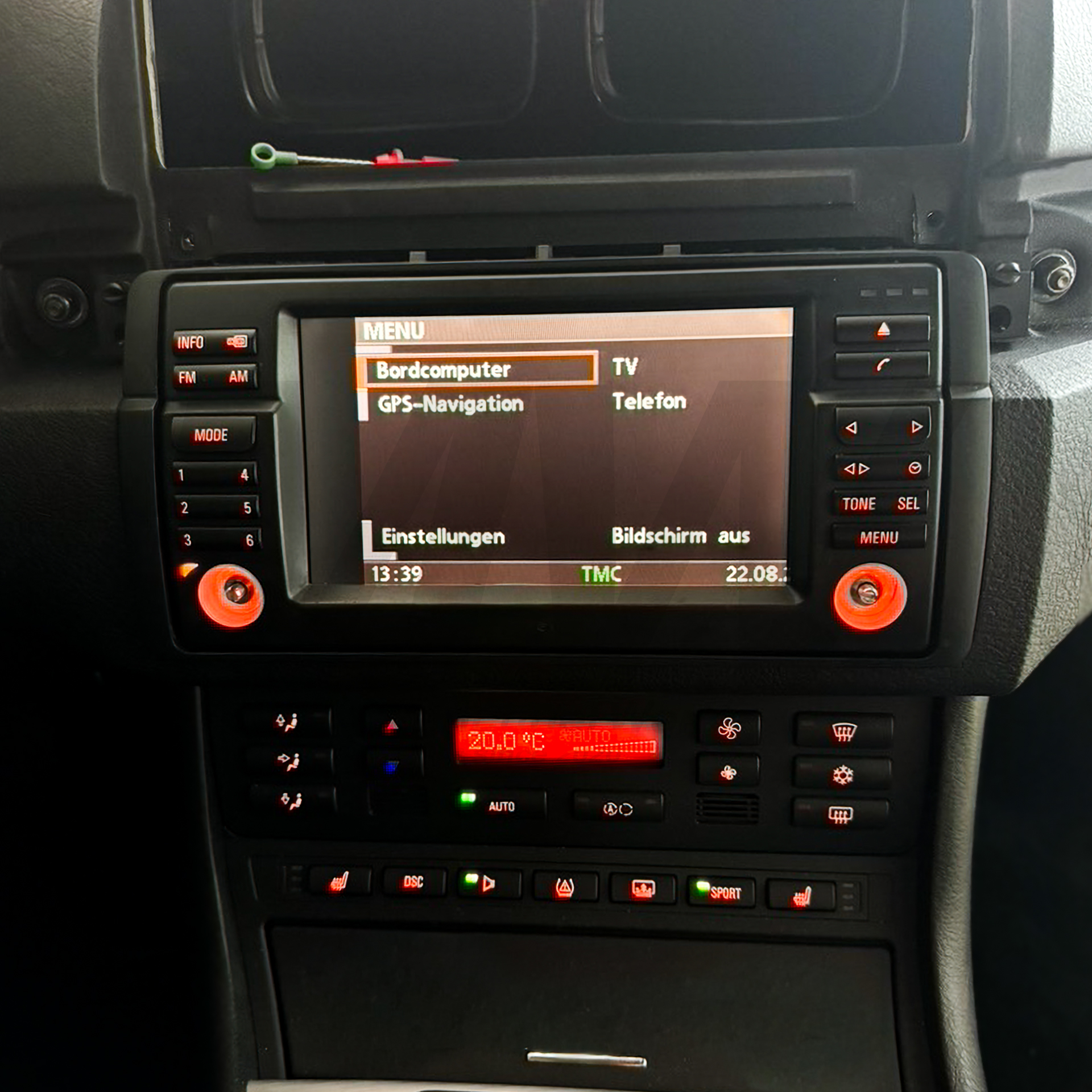 LCD Ersatzdisplay Bordmonitor zentriert passend für BMW E38, E39 u. E46 inkl. M3 u. CSL