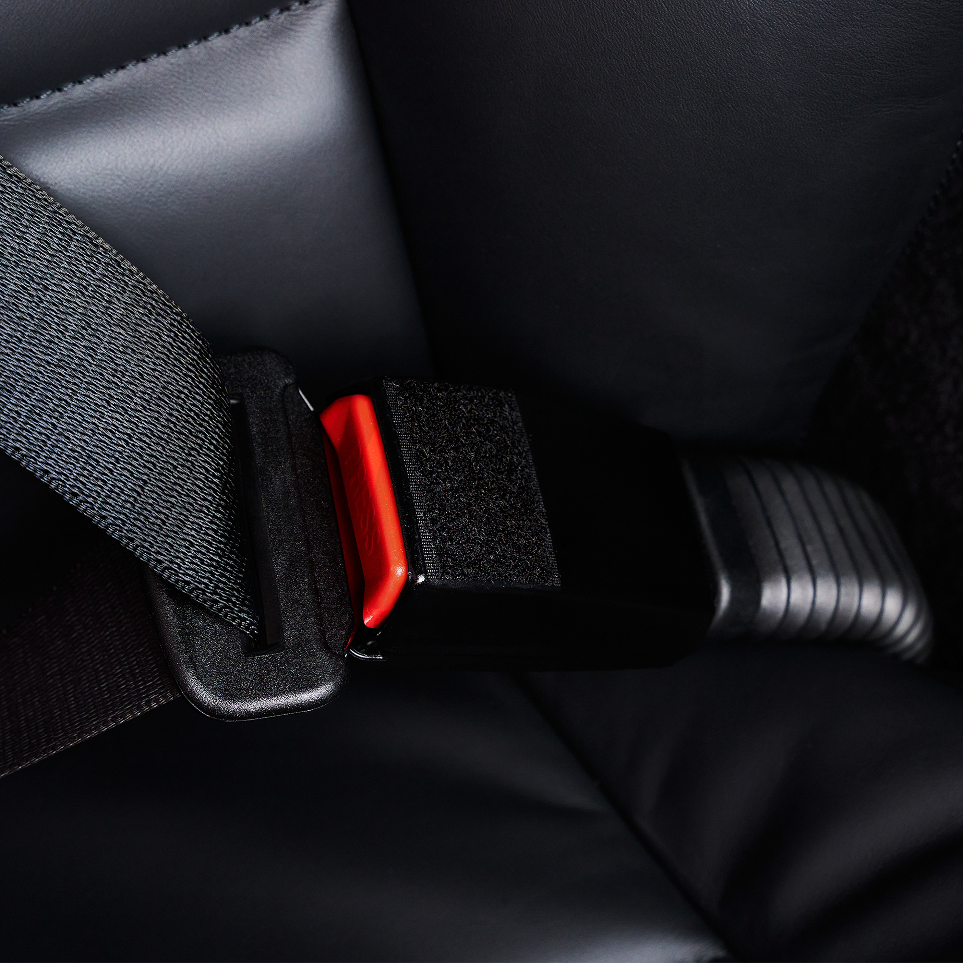 MuenchnerWerke MW Seatbelt Protector / Gurtschloss Protektor 40mm