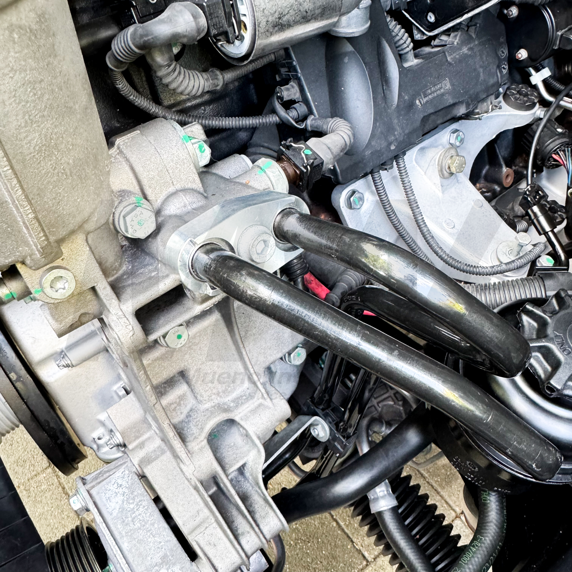 MuenchnerWerke OEM BMW engine oil cooler pipe set 17222283209 suitable for BMW E46 M3 and CSL