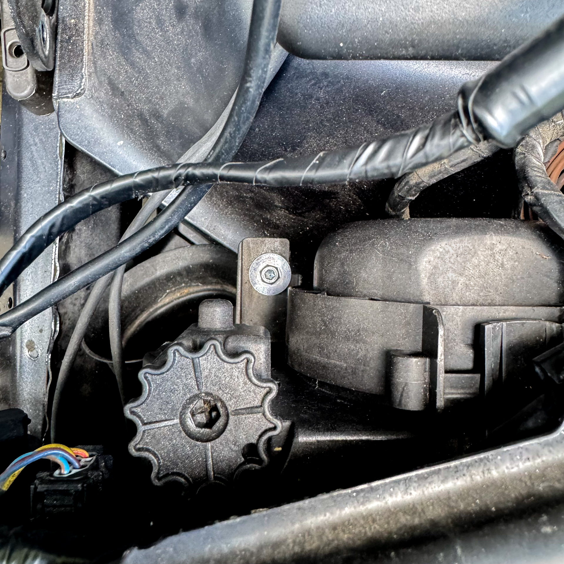 OEM BMW Reparatursatz Scheinwerfer 63126904664