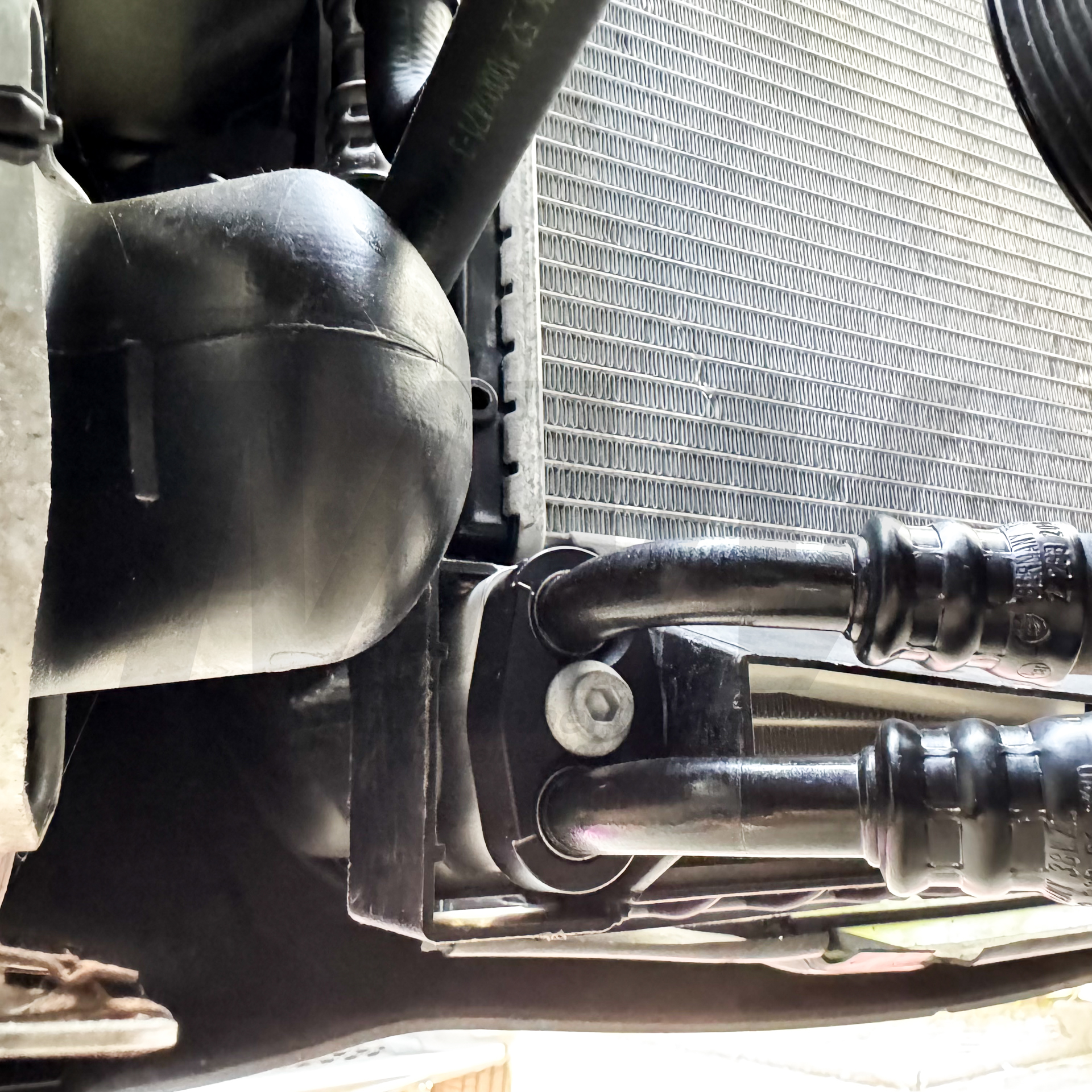 MuenchnerWerke OEM BMW engine oil cooler pipe set 17222283209 suitable for BMW E46 M3 and CSL